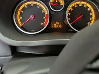 Usata Opel Corsa Enjoy 85 CV (62 kW) 2010 Bianco Berlina