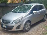 Usata Opel Corsa Edition 86 CV (63 kW) 2014 Argento Utilitaria
