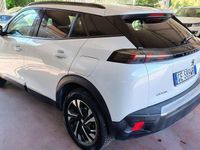 Usata Peugeot 2008 Allure 102 CV (75 kW) 2021 Bianco SUV