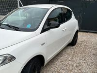 usata Lancia Ypsilon Elefantino