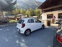 Usata Kia Picanto Active 67 CV (49 kW) 2018 Utilitaria