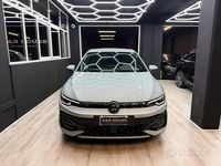 Usata VW Golf VIII R-line 150 CV (110 kW) 2025 Grigio Berlina