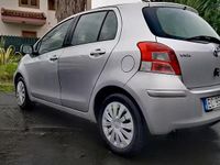 Usata Toyota Yaris Sol 101 CV (74 kW) 2010 Grigio Utilitaria