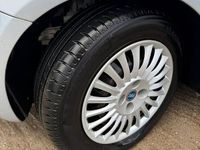 Usata Fiat Grande Punto Dynamic 90 CV (66 kW) 2007 Grigio Utilitaria