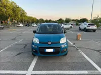 Usata Fiat Panda Lounge 80 CV (58 kW) 2012 Blu/azzurro Utilitaria