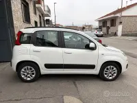 Usata Fiat Panda Lounge 69 CV (50 kW) 2019 Bianco Utilitaria