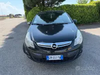 Usata Opel Corsa 85 CV (62 kW) 2014 Nero Utilitaria