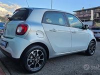Usata Smart ForFour Passion 70 CV (51 kW) 2016 Bianco Utilitaria