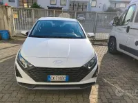 Usata Hyundai i20 78 CV (57 kW) 2024 Bianco Utilitaria