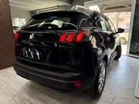 Usata Peugeot 3008 Active 131 CV (96 kW) 2022 Nero SUV