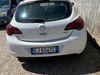 Usata Opel Astra 2011 Bianco Berlina
