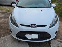 Usado Ford Fiesta 82 HP (60 kW) 2009 Branco Sedan