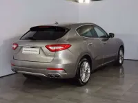 Usata Maserati Levante 250 CV (183 kW) 2018 Grigio SUV