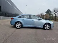 Usata Chevrolet Cruze LT 124 CV (91 kW) 2011 Blu Berlina