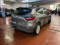 Usata Renault Clio IV 73 CV (53 kW) 2015 Grigio Berlina