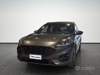 Usata Ford Kuga ST-Line X 152 CV (111 kW) 2022 Grigio SUV
