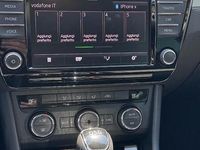Usata Skoda Superb 140 CV (102 kW) 2016 Marrone Berlina