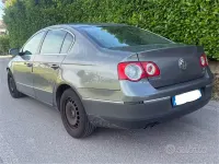 Usata VW Passat Trendline 105 CV (77 kW) 2006 Grigio Berlina