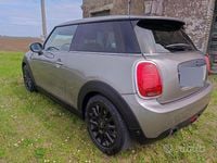 Begagnad Mini ONE 102 HK (75 kW) 2019 Grå Halvkombi