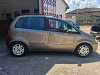 Usata Fiat Idea 90 CV (66 kW) 2007 Grigio Monovolume