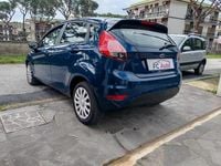 Usata Ford Fiesta Titanium 96 CV (70 kW) 2013 Blu Utilitaria