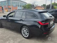 Usata BMW 320 Sport Line 190 CV (139 kW) 2022 Nero Station wagon