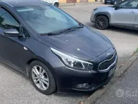 Usata Kia Ceed 128 CV (94 kW) 2013 Grigio Utilitaria