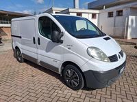 Begagnad Renault Trafic 114 HK (83 kW) 2007 Vit Minibuss