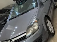 Usata Opel Astra Enjoy 90 CV (66 kW) 2007 Grigio Berlina