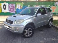 Usata Toyota RAV4 116 CV (85 kW) 2002 Grigio SUV