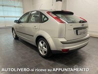 Usata Ford Focus 90 CV (66 kW) 2006 Grigio Berlina
