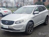 Usata Volvo XC60 Ocean Race 190 CV (139 kW) 2016 Grigio SUV