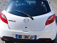 Usata Mazda 2 75 CV (55 kW) 2009 Bianco Berlina