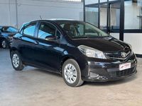 Usata Toyota Yaris Lounge 69 CV (50 kW) 2013 Nero Utilitaria