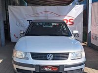 Usata VW Passat 150 CV (110 kW) 1997 Grigio Berlina