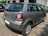 Usata VW Polo Comfortline 69 CV (50 kW) 2007 Grigio(met.) Utilitaria