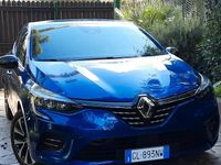 Usata Renault Clio V 101 CV (74 kW) 2023 Blu Utilitaria