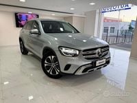Usata Mercedes GLC220 Business 194 CV (142 kW) 2021 Gray SUV