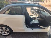 Usata Audi A1 Ambition 122 CV (89 kW) 2011 Bianco Utilitaria