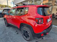 Usata Jeep Renegade Trailhawk 170 CV (125 kW) 2016 Rosso SUV