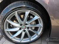 Usata Alfa Romeo Giulia Super 160 CV (117 kW) 2019 Grigio Berlina
