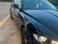 Usata Jaguar XE 180 CV (132 kW) 2018 Nero Berlina