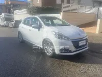 Usata Peugeot 208 Active 82 CV (60 kW) 2016 Grigio Utilitaria
