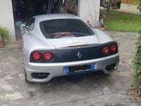 Usata Ferrari 360 400 CV (294 kW) 2004 Argento Coupé
