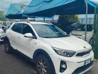 Usata Kia Stonic Style 97 CV (71 kW) 2019 Bianco SUV