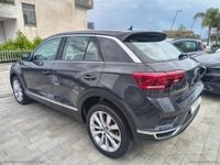 Usata VW T-Roc Advance 116 CV (85 kW) 2019 Grigio SUV