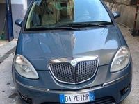 Usata Lancia Musa 101 CV (74 kW) 2006 Blu Monovolume