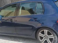 Usata VW Golf IV 105 CV (77 kW) 2005 Blu Berlina