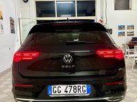 Usata VW Golf VII 150 CV (110 kW) 2021 Nero Utilitaria