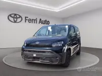 Ny Toyota Proace City City 102 HK (75 kW) 2025 Svart Minibuss